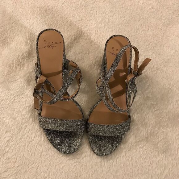 : : NEW A New Day scrappy metallic chunky heels : : - Picture 16 of 16